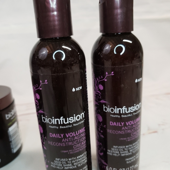 Bioinfusion Daily Volume Anti-Aging Reconstruction Cream - Picture 2 of 4